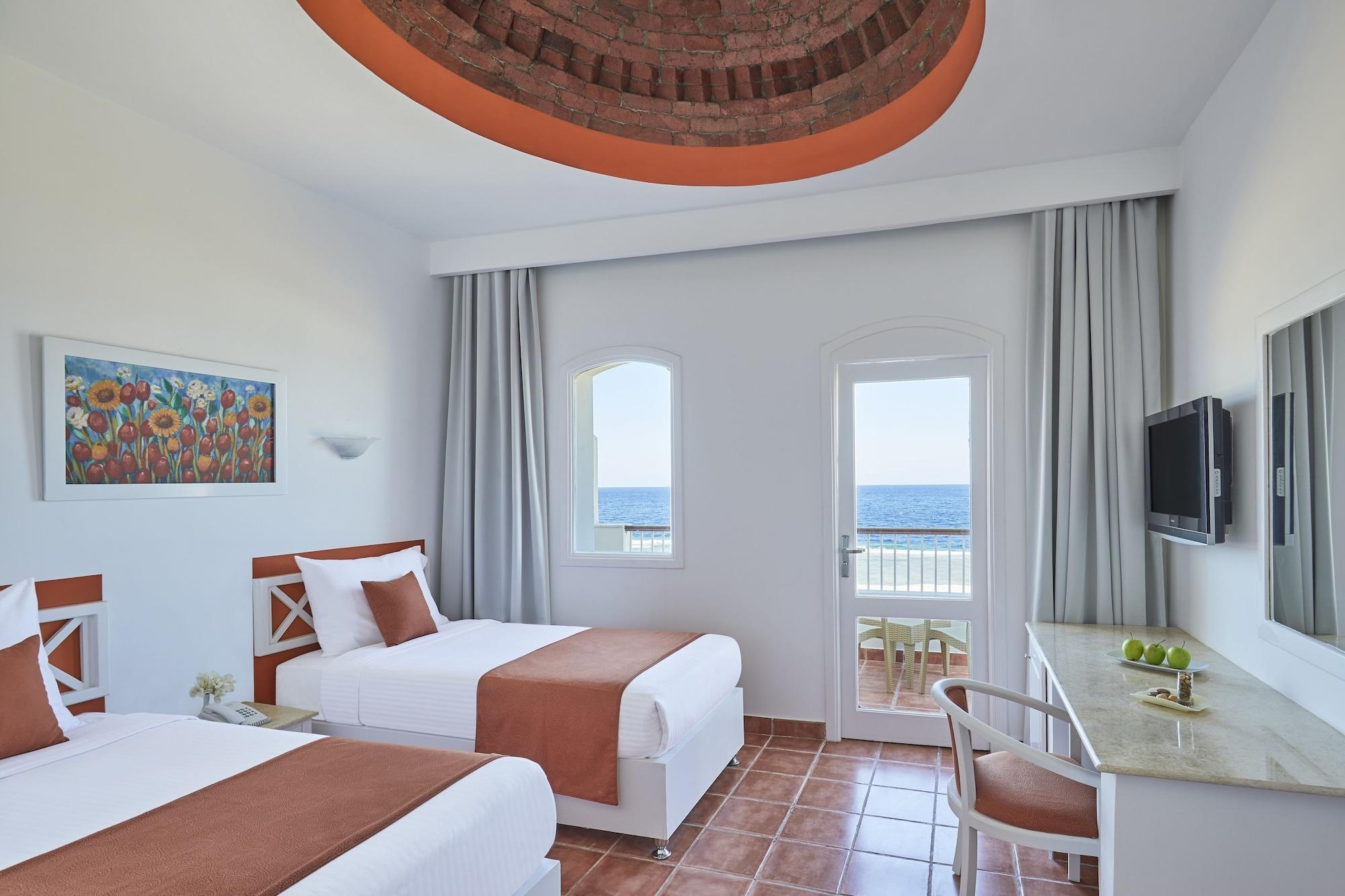 Solymar Reef Marsa Hotel Coraya Bay Room photo