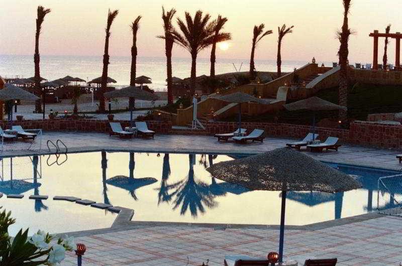 Jaz Neo Reef Marsa Hotel Coraya Bay Exterior photo